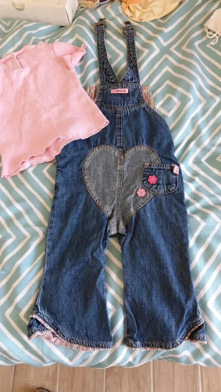 Conjunto macacão de jeans e camiseta Complices 18 meses – photo 7
